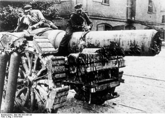  Die Vernichtung von schweren Geschützen nach der Unterzeichnung des Versailler Vertrages (1919)
